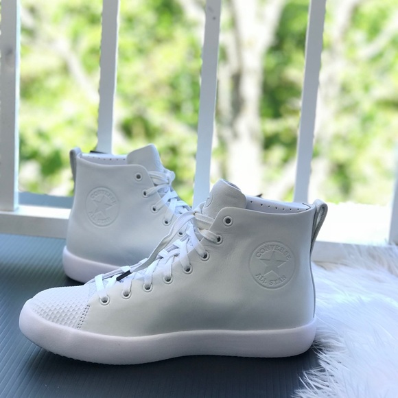 Converse Shoes - NWT Converse Rare AllStar Modern HI White Angel W